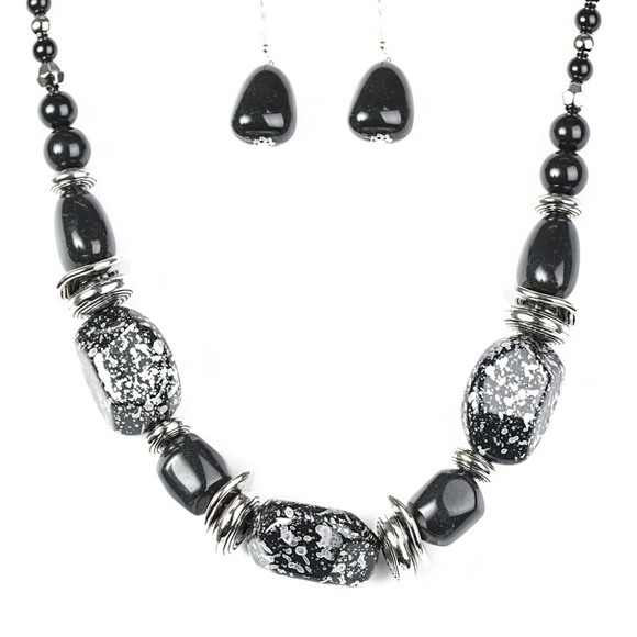 Jewelry Bling by Paparazzi - Picture 4 of 5